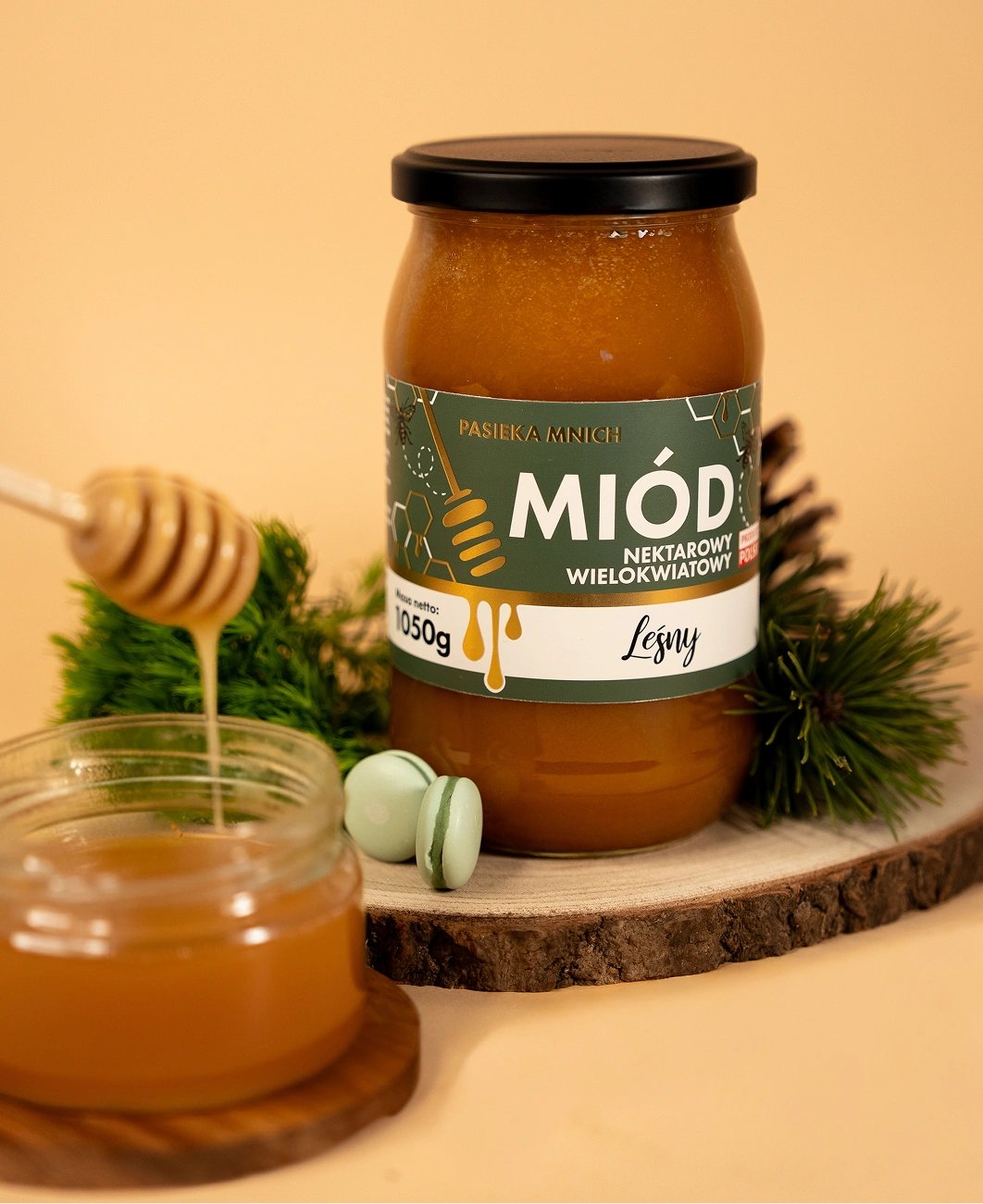 Miód nektarowy wielokwiatowy leśny – ciemny miód z dzikich kwiatów i ziół leśnych