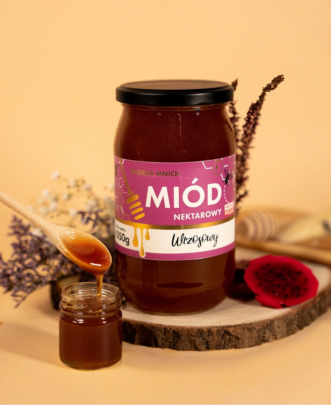 Miód nektarowy wrzosowy o galaretowatej konsystencji w szklanym słoiku